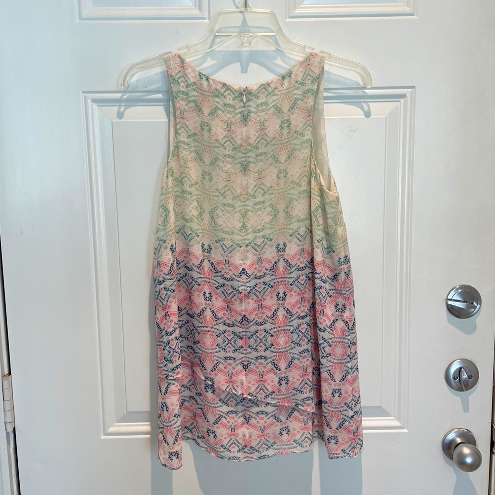 Cabi Pastel Scalloped Tiered Ruffle Sleeveless Top Size Small, Pink Blue Green